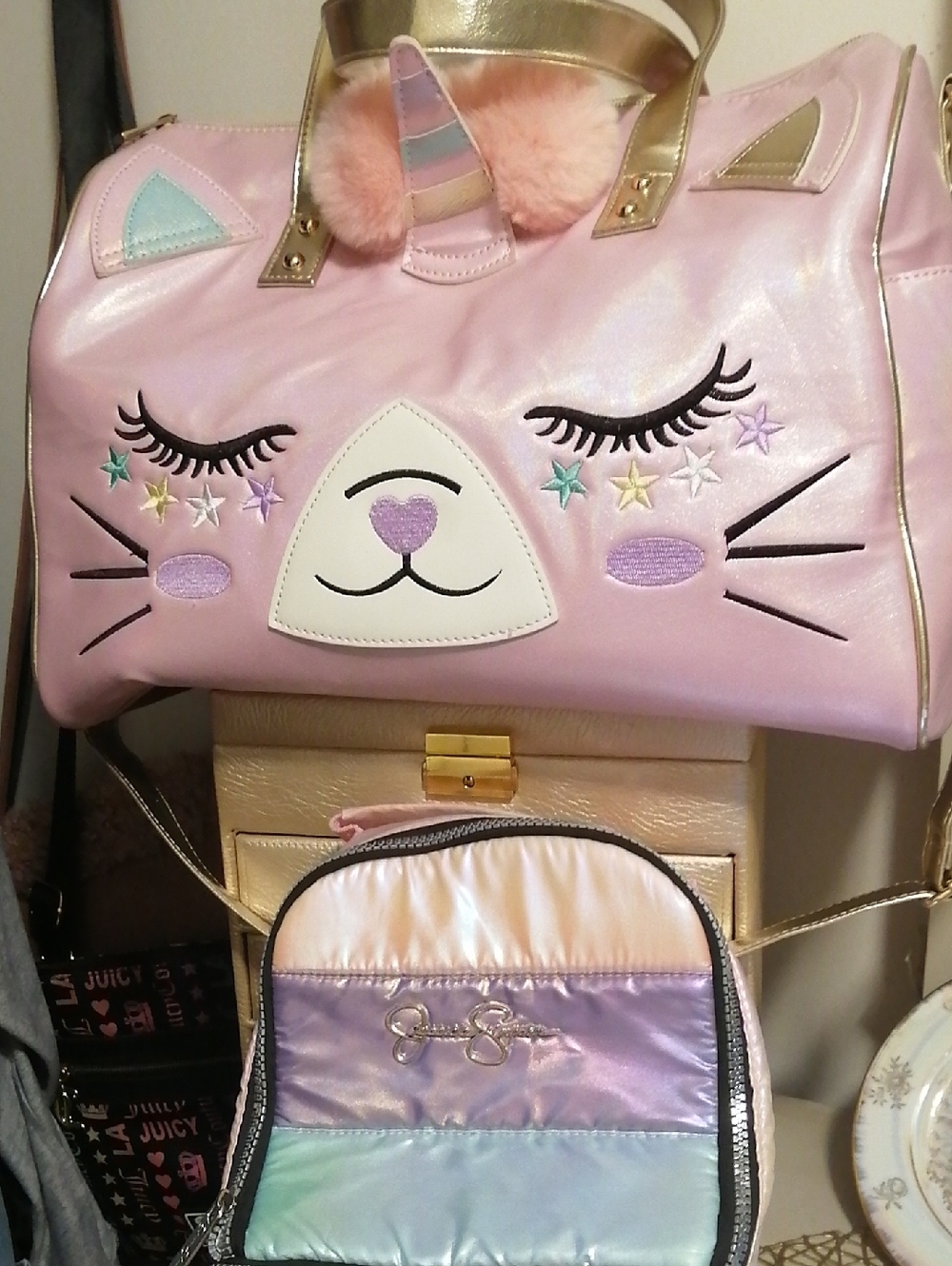 Under one sky Pink Iridescent Cat Face  Bag with Gold Handles+ JS Launch Bag